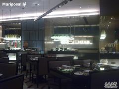 -唐拉雅秀酒店-西锦汇空中BBQ·思创餐厅