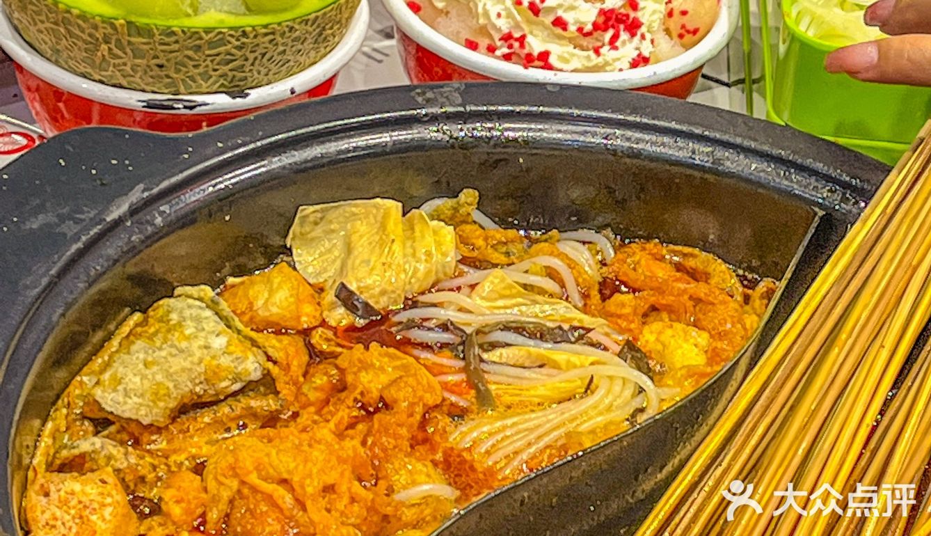 一份够两三个人吃啦 -