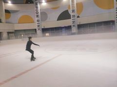 -冠军冰场CHAMPION RINK(百联又一城店)