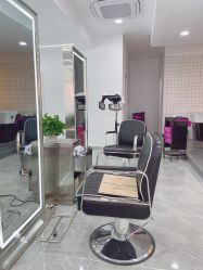 -Coo Hair salon
