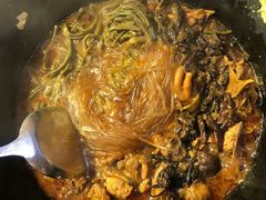 铁锅炖笨鸡-老关东铁锅炖(海甸三东路店)