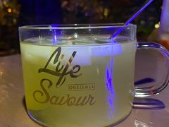 -月亮眼花园餐厅书吧酒吧