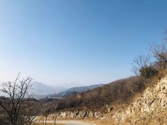 -鬼笑石后山停车场