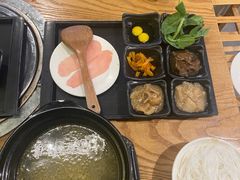 -菌海森林·非遗野生菌火锅(西山区滇池路摩根道店)
