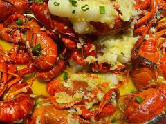 蒜泥龙虾-云晓光头烧烤吧(新大陆广场店)