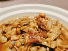 -香山湖家家宴(中山陵店)