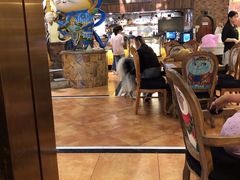 大堂-more than meow吴止猫主题餐厅(承德 中船汇店)