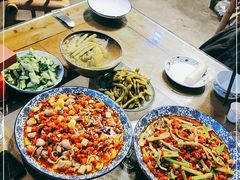-拈一筷子·宜宾江湖菜(总店)