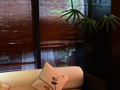 -深圳隐秀山居酒店