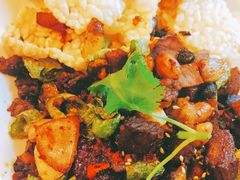 锅巴牦牛肉-小厨子私房菜·云南美食店