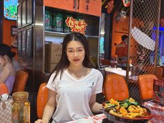 -威记烧嘢·南宁烧烤·超级生牛(绿地店)