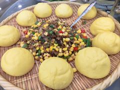 -石磨豆花家常菜·牦牛排土火锅