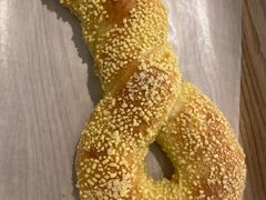 -奈雪的茶(亨特国际广场店)