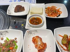 -青松馆韩国料理(香港中路佳世客店)