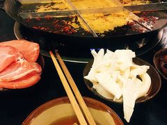 -岗上渣渣老火锅(两路口店)