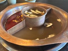 -滇釜火锅·能喝汤的火锅(车公庄店)