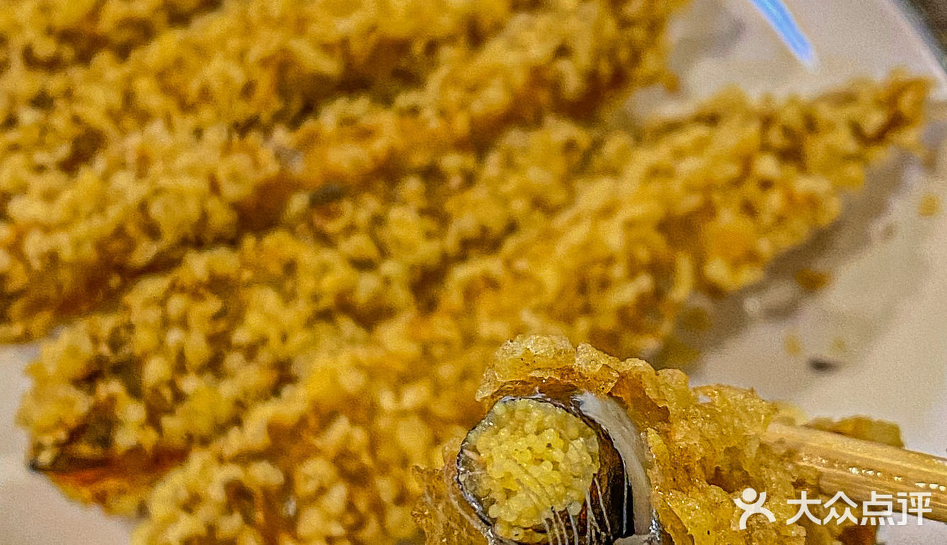 武汉苍蝇馆子这个鱼籽炸小鱼‼️好吃到打包