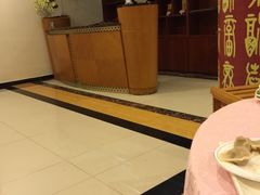 金孔雀温泉度假-金孔雀温泉旅游度假村