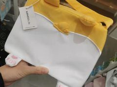 -名创优品(山东青岛华润万象城店)