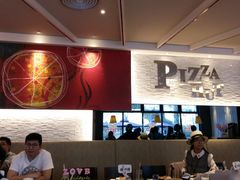 -必胜客(WOW中心城店)