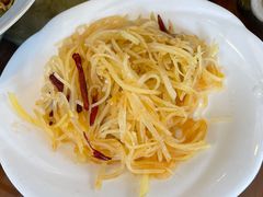酸辣土豆丝-翠花老菜饺子馆(七宝店)