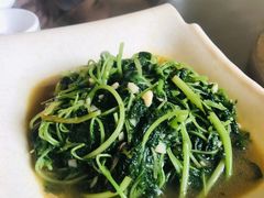 -八大碗·地道东北菜(佳兆业店)