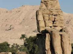 -孟农神像