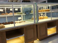 面包甜点陈列柜-执茶识麦(万达华府店)