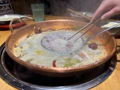 -洱火云南酸菜牛肉火锅(石景山当代商城店)