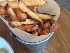 -ROAST coffee & eatery