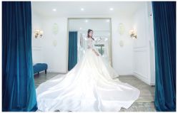 -派丽莫Pellimo原创设计婚纱品牌