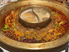 -哥老官重庆美蛙鱼头(五角场合生汇店)