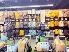 -迪卡侬(西三旗店)