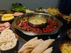 -利姐牧牛匠老火锅(兰花店)