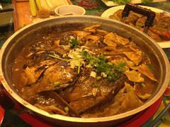-闯关东东北农家菜(崂山石老人店)