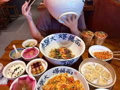 -李犟大爆鳝面·手工蟹黄包(湖滨西湖店)