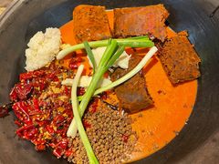 -四小区火锅·巷子里的重庆火锅(花照壁店)