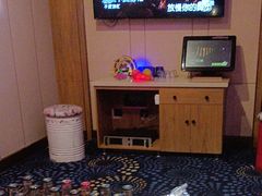 -蓝尊量贩(黄河路店)