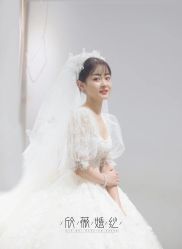-欣薇婚纱(新源乐汇城店)