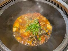 -粘豆包铁锅炖二部(温泉街店)