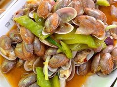 -四川小胡子海鲜(丁村万人海鲜广场店)