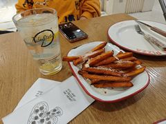 红薯条-Tube station站点比萨(王府井百货店)