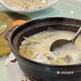 品香估计是老一辈的东莞人都不陌生的餐馆