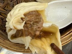 虾肉小笼-老西白点心店