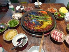 -四小区火锅·巷子里的重庆火锅(花照壁店)