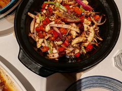 -八府香鸭·啫啫煲(华山路店)