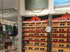 -MUJOSH木九十眼镜(月星环球港B1店)