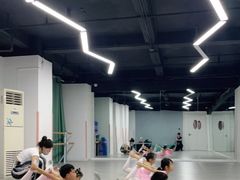 -雅米拉艺术中心(少儿舞蹈培训)