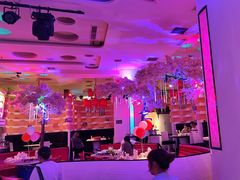 -巴特餐饮6加1音乐餐吧·新疆菜
