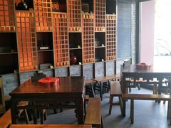 大堂-老墙根涮肉·铜锅·烧烤(欢乐谷·王四营店)